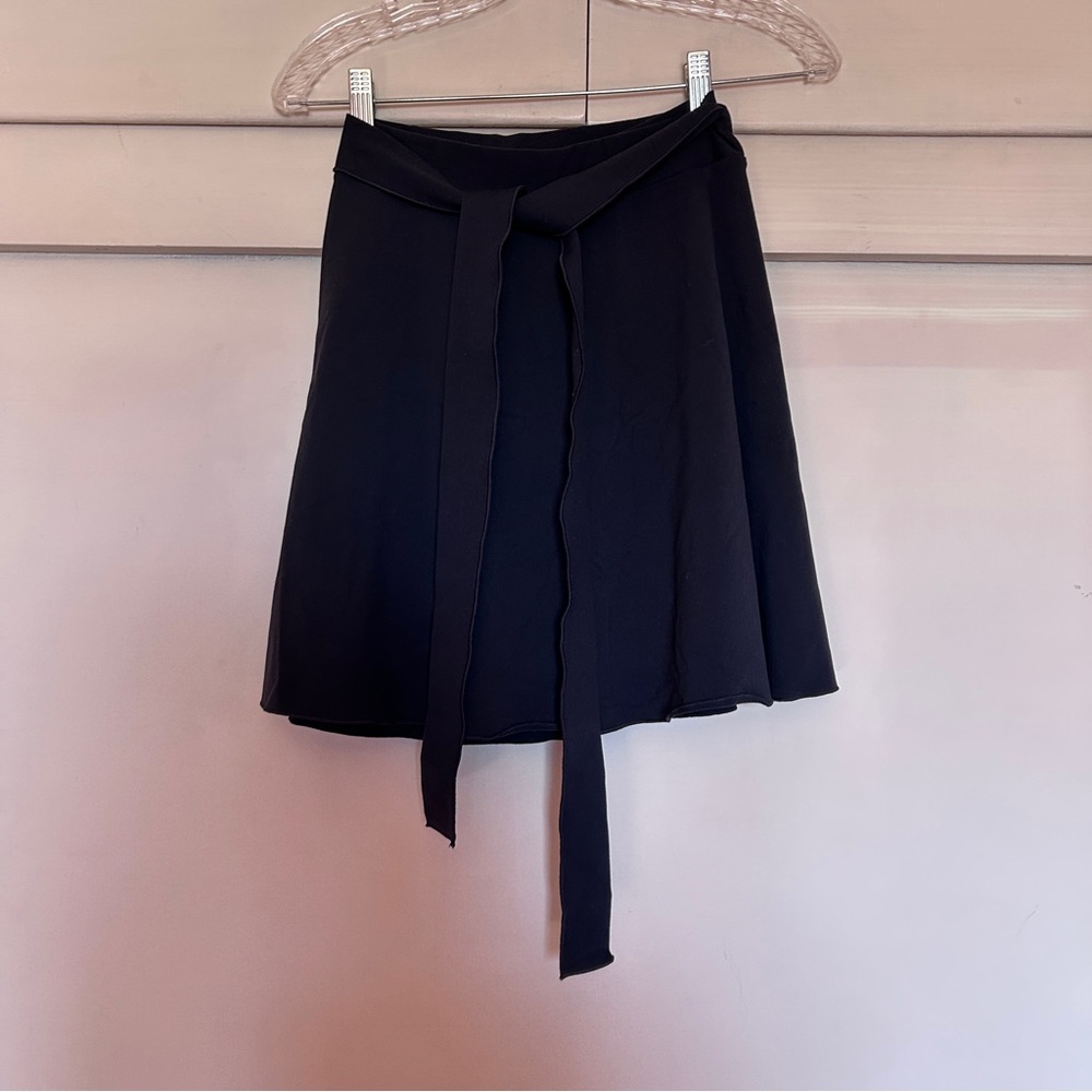 Ballet Beautiful Soft Knit Black Wrap Skirt size M Longer Length - Picture 2 of 3